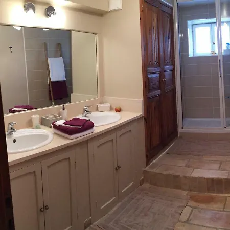 Guest house La Musardine En Vexin 3*